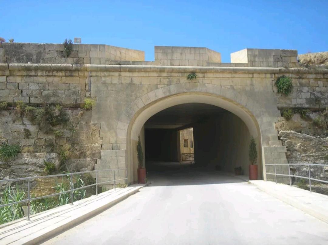 Fort Chambray Gozo Għajnsielem Extérieur photo